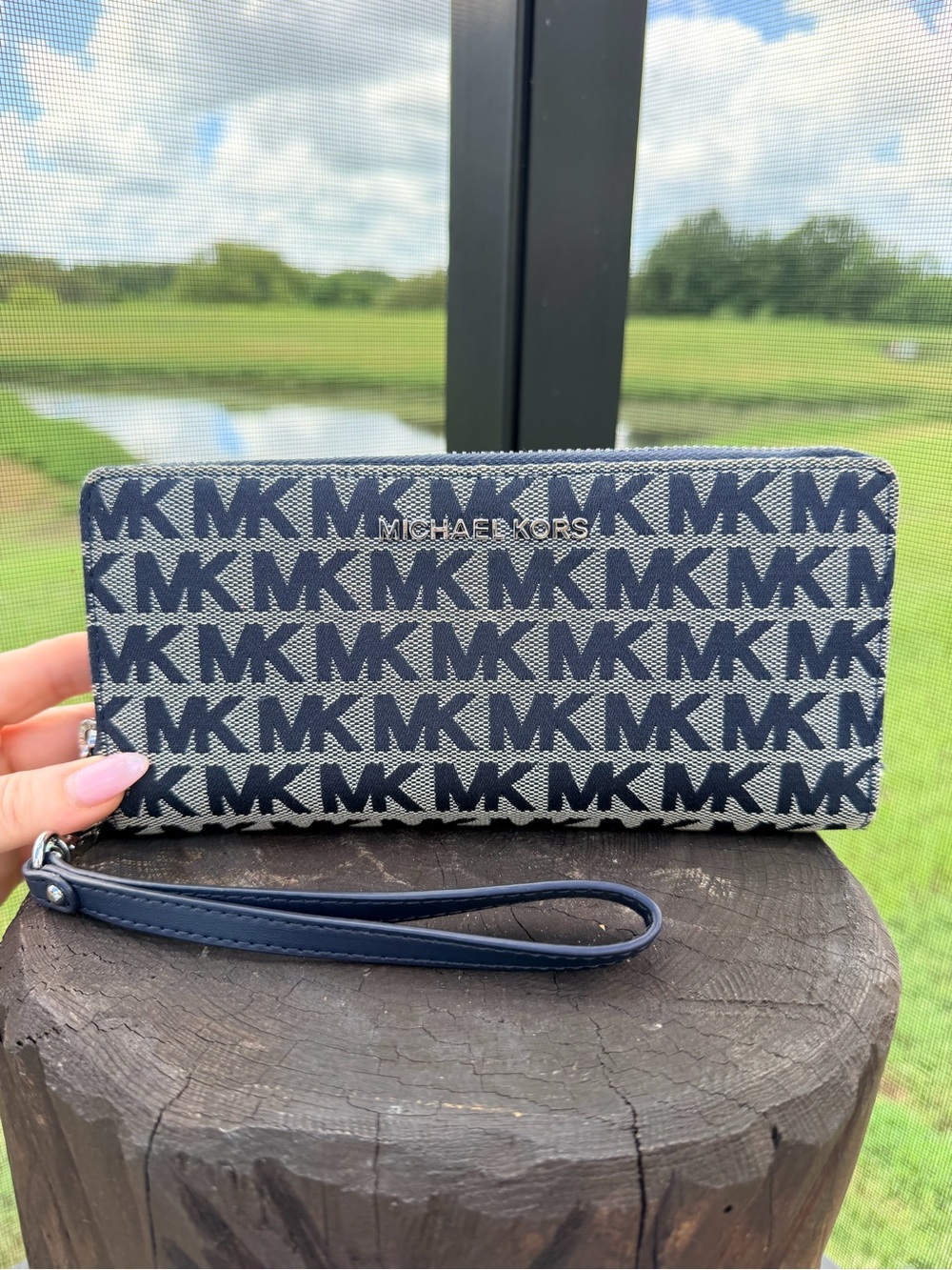 Michael Kors Jet Set Travel Navy MK Logo Jacquard Zip Wallet Wristlet